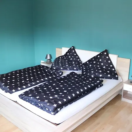 Helten Semesterbostad *