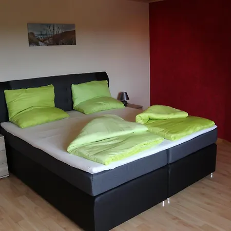 Helten Semesterbostad *